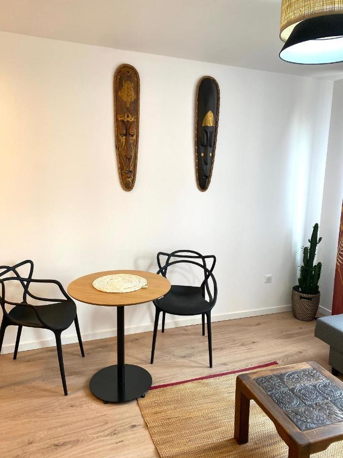 אמיינס Appartements Proche Gare מראה חיצוני תמונה
